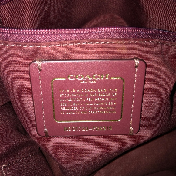 Shimmer with this awesome Coach party bag - Picture 3 of 3